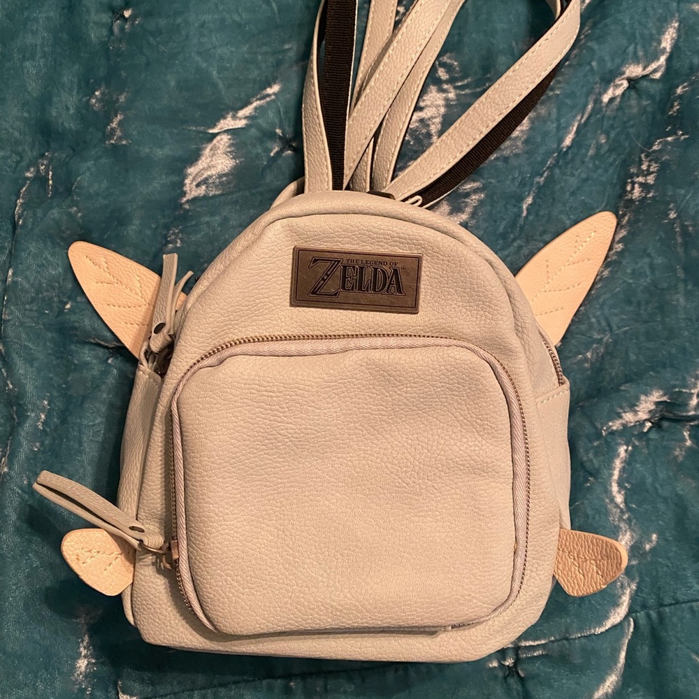Hot Topic Zelda Navi 🧚🏻‍♀️ Back Pack